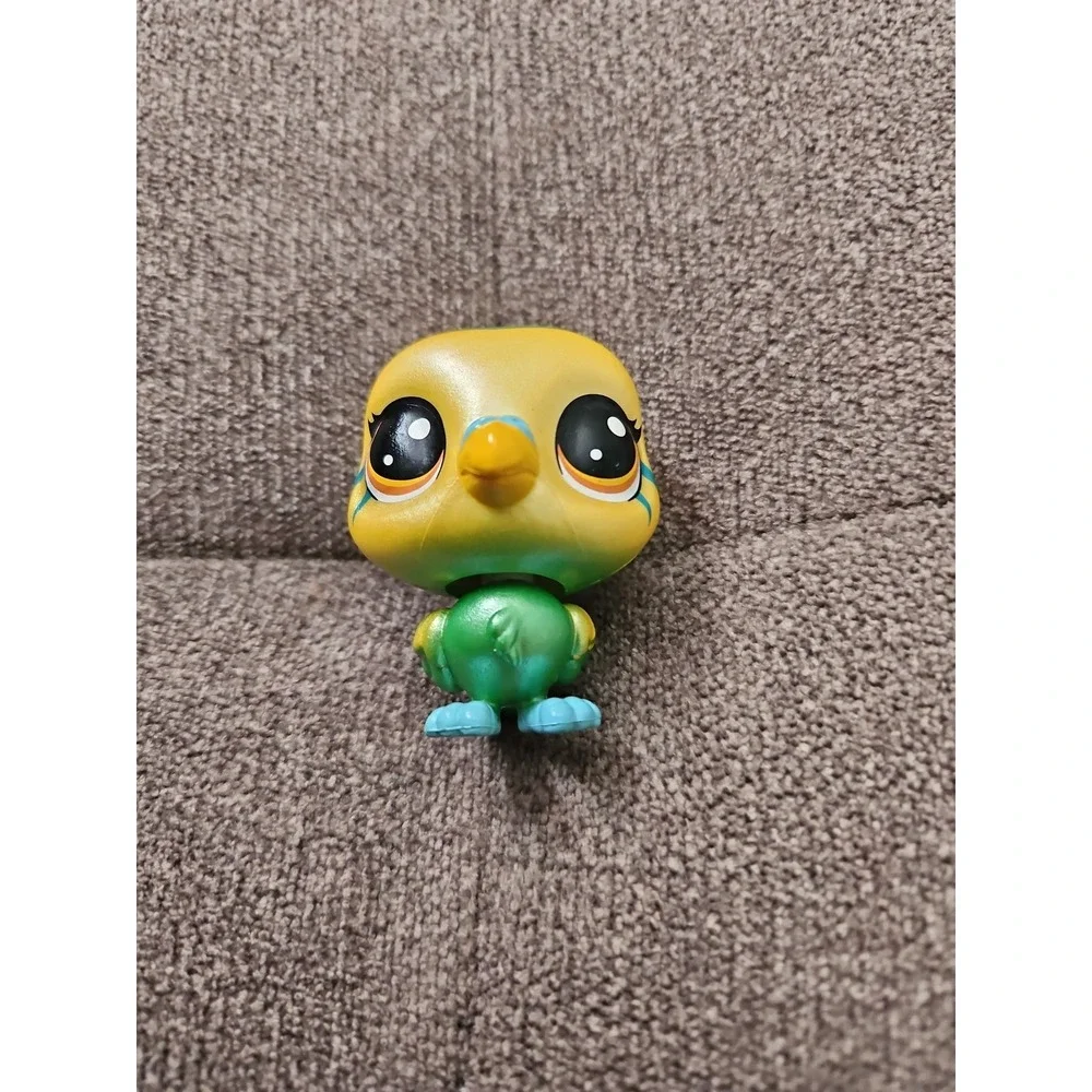 Littlest Pet Shop LPS # 2-64 Edie Von Keet Bird -1-